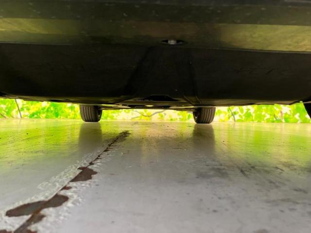 ルーテシア インテンス 新品タイヤ/ディスプレイオーディオ/衝突安全装置/車線逸脱防止支援システム/シート ハーフレザー/ヘッドランプ LED/Bluetooth接続/ETC/EBD付ABS/横滑り防止装置 バックカメラ(32枚目)