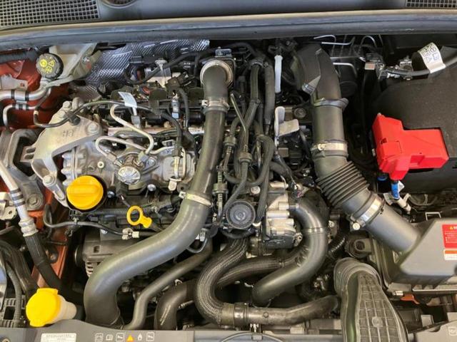 ルーテシア インテンス 新品タイヤ/ディスプレイオーディオ/衝突安全装置/車線逸脱防止支援システム/シート ハーフレザー/ヘッドランプ LED/Bluetooth接続/ETC/EBD付ABS/横滑り防止装置 バックカメラ(33枚目)