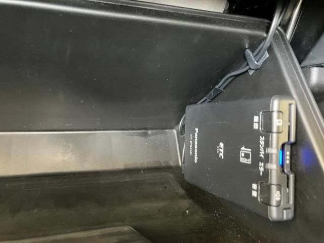 ジムニー ４ＷＤ　ＸＣ　社外　８インチ　ＳＤナビ／セーフティサポート（スズキ）／シートヒーター／車線逸脱防止支援システム／ドライブレコーダー　前後／ヘッドランプ　ＬＥＤ／Ｂｌｕｅｔｏｏｔｈ接続／ＥＴＣ／ＡＢＳ　ターボ　４ＷＤ（11枚目）