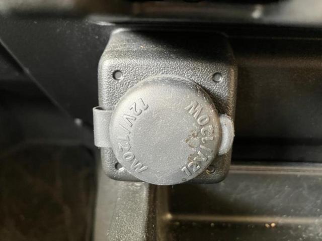 ジムニー ４ＷＤ　ＸＣ　社外　８インチ　ＳＤナビ／セーフティサポート（スズキ）／シートヒーター／車線逸脱防止支援システム／ドライブレコーダー　前後／ヘッドランプ　ＬＥＤ／Ｂｌｕｅｔｏｏｔｈ接続／ＥＴＣ／ＡＢＳ　ターボ　４ＷＤ（13枚目）