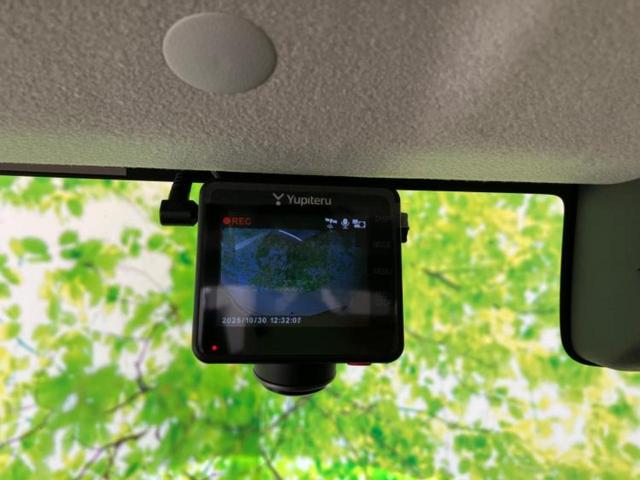 ジムニー ４ＷＤ　ＸＣ　社外　８インチ　ＳＤナビ／セーフティサポート（スズキ）／シートヒーター／車線逸脱防止支援システム／ドライブレコーダー　前後／ヘッドランプ　ＬＥＤ／Ｂｌｕｅｔｏｏｔｈ接続／ＥＴＣ／ＡＢＳ　ターボ　４ＷＤ（16枚目）