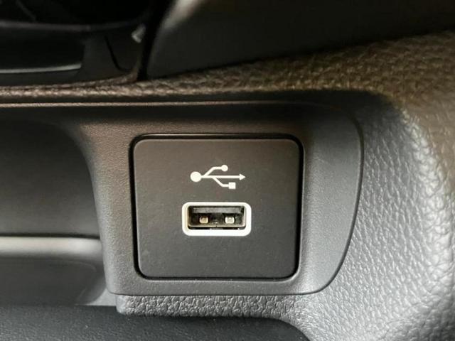 ヴェゼル ｅＨＥＶ　Ｚ　保証書／純正　９インチ　ＳＤナビ／ホンダセンシング／シートヒーター／車線逸脱防止支援システム／シート　ハーフレザー／電動バックドア／ヘッドランプ　ＬＥＤ／Ｂｌｕｅｔｏｏｔｈ接続／ＥＴＣ２．０（13枚目）