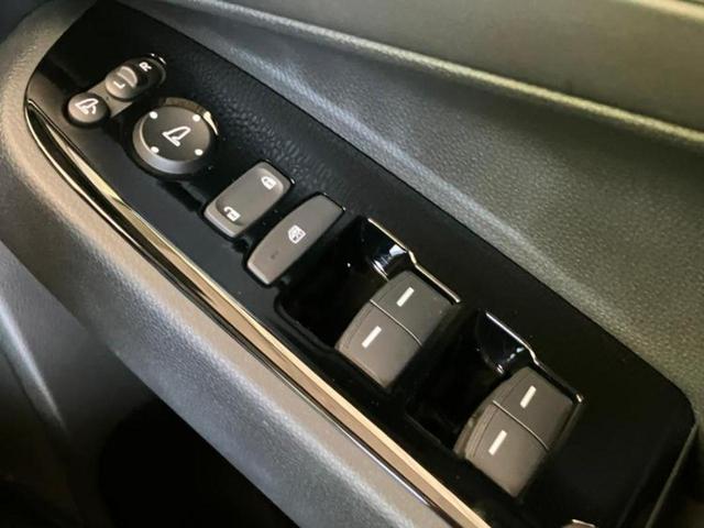 ヴェゼル ｅＨＥＶ　Ｚ　保証書／純正　９インチ　ＳＤナビ／ホンダセンシング／シートヒーター／車線逸脱防止支援システム／シート　ハーフレザー／電動バックドア／ヘッドランプ　ＬＥＤ／Ｂｌｕｅｔｏｏｔｈ接続／ＥＴＣ２．０（17枚目）