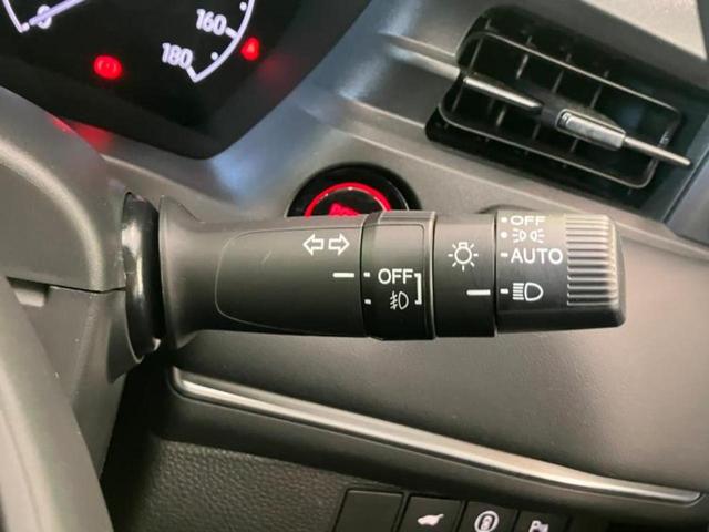 ヴェゼル ｅＨＥＶ　Ｚ　保証書／純正　９インチ　ＳＤナビ／ホンダセンシング／シートヒーター／車線逸脱防止支援システム／シート　ハーフレザー／電動バックドア／ヘッドランプ　ＬＥＤ／Ｂｌｕｅｔｏｏｔｈ接続／ＥＴＣ２．０（24枚目）