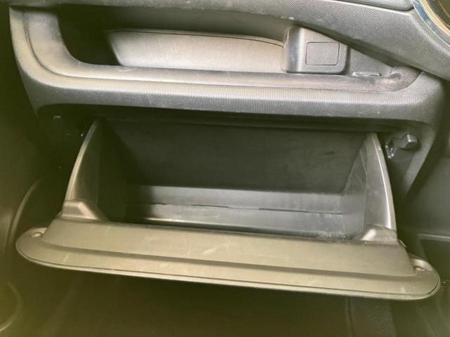 アクア クロスオーバー　純正　ＳＤナビ／トヨタセーフティセンス／車線逸脱防止支援システム／シート　ハーフレザー／ドライブレコーダー　純正／Ｂｌｕｅｔｏｏｔｈ接続／ＥＴＣ／ＥＢＤ付ＡＢＳ／横滑り防止装置／バックモニター（22枚目）