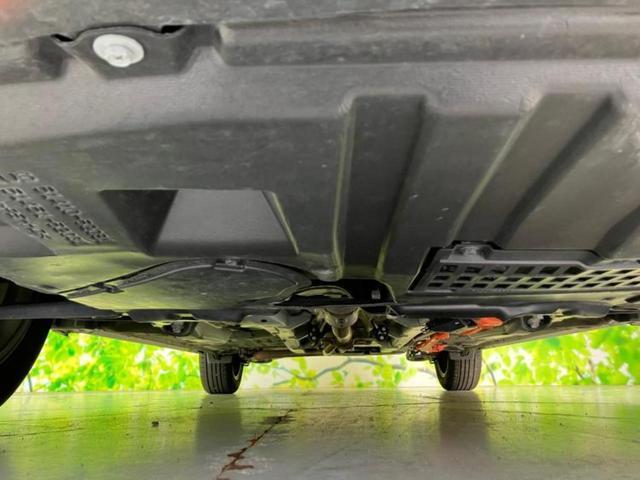 アクア クロスオーバー　純正　ＳＤナビ／トヨタセーフティセンス／車線逸脱防止支援システム／シート　ハーフレザー／ドライブレコーダー　純正／Ｂｌｕｅｔｏｏｔｈ接続／ＥＴＣ／ＥＢＤ付ＡＢＳ／横滑り防止装置／バックモニター（36枚目）