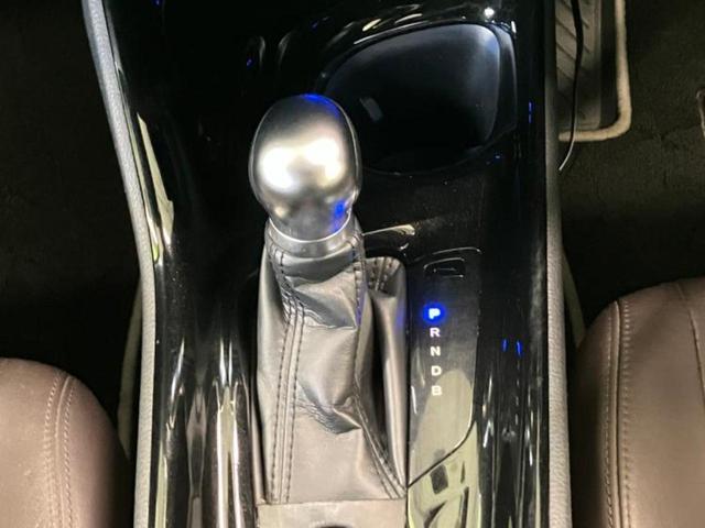 Ｃ－ＨＲ Ｇ　ＬＥＤエディション　新品タイヤ／社外エアロ／保証書／純正　９インチ　ＳＤナビ／衝突安全装置／シートヒーター／車線逸脱防止支援システム／シート　ハーフレザー／ヘッドランプ　ＬＥＤ／Ｂｌｕｅｔｏｏｔｈ接続／ＥＴＣ　記録簿（28枚目）