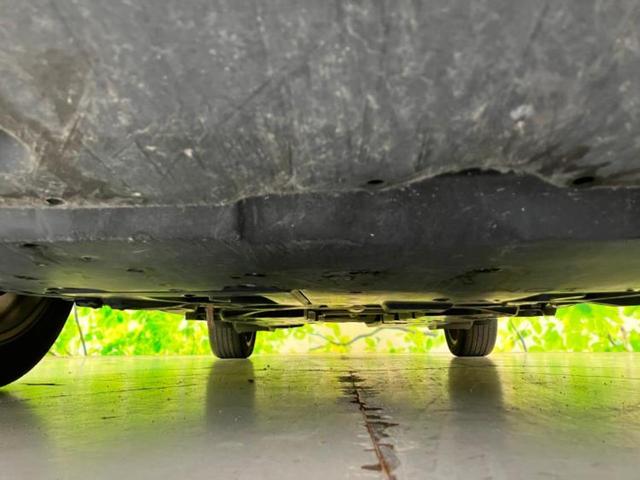 Ｃ－ＨＲ Ｇ　ＬＥＤエディション　新品タイヤ／社外エアロ／保証書／純正　９インチ　ＳＤナビ／衝突安全装置／シートヒーター／車線逸脱防止支援システム／シート　ハーフレザー／ヘッドランプ　ＬＥＤ／Ｂｌｕｅｔｏｏｔｈ接続／ＥＴＣ　記録簿（37枚目）