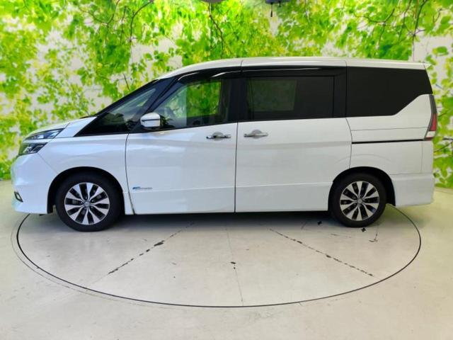 セレナ ハイウェイスターＶセレクション　保証書／純正　９インチ　ＳＤナビ／フリップダウンモニター　純正　１１インチ／インテリジェントルームミラー／エマージェンシーブレーキ／両側電動スライドドア／車線逸脱防止支援システム／プロパイロット（2枚目）