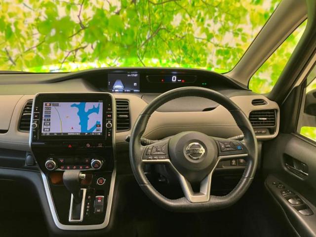 セレナ ハイウェイスターＶセレクション　保証書／純正　９インチ　ＳＤナビ／フリップダウンモニター　純正　１１インチ／インテリジェントルームミラー／エマージェンシーブレーキ／両側電動スライドドア／車線逸脱防止支援システム／プロパイロット（5枚目）