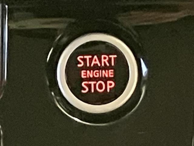 セレナ ハイウェイスターＶセレクション　保証書／純正　９インチ　ＳＤナビ／フリップダウンモニター　純正　１１インチ／インテリジェントルームミラー／エマージェンシーブレーキ／両側電動スライドドア／車線逸脱防止支援システム／プロパイロット（11枚目）