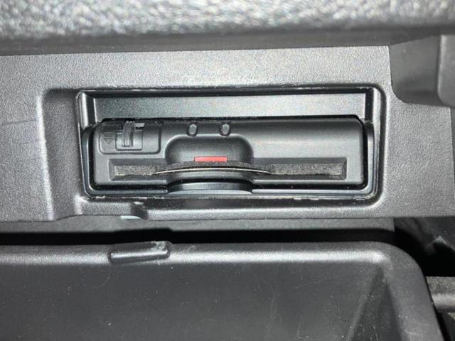 セレナ ハイウェイスターＶセレクション　保証書／純正　９インチ　ＳＤナビ／フリップダウンモニター　純正　１１インチ／インテリジェントルームミラー／エマージェンシーブレーキ／両側電動スライドドア／車線逸脱防止支援システム／プロパイロット（12枚目）