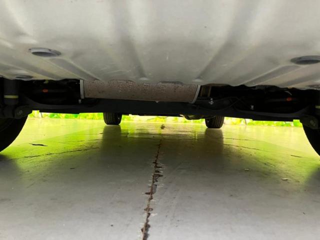 セレナ ハイウェイスターＶセレクション　保証書／純正　９インチ　ＳＤナビ／フリップダウンモニター　純正　１１インチ／インテリジェントルームミラー／エマージェンシーブレーキ／両側電動スライドドア／車線逸脱防止支援システム／プロパイロット（38枚目）