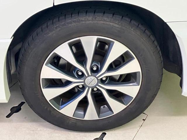 セレナ ハイウェイスターＶセレクション　保証書／純正　９インチ　ＳＤナビ／フリップダウンモニター　純正　１１インチ／インテリジェントルームミラー／エマージェンシーブレーキ／両側電動スライドドア／車線逸脱防止支援システム／プロパイロット（43枚目）