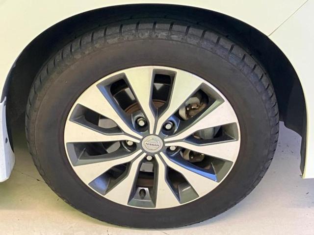 セレナ ハイウェイスターＶセレクション　保証書／純正　９インチ　ＳＤナビ／フリップダウンモニター　純正　１１インチ／インテリジェントルームミラー／エマージェンシーブレーキ／両側電動スライドドア／車線逸脱防止支援システム／プロパイロット（45枚目）