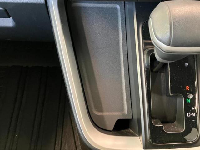 ヴォクシー S-Z 保証書/ディスプレイオーディオ+ナビ/フリップダウンモニター/衝突安全装置/両側電動スライドドア/シートヒーター/全方位モニター/車線逸脱防止支援システム/電動バックドア 衝突被害軽減システム(22枚目)