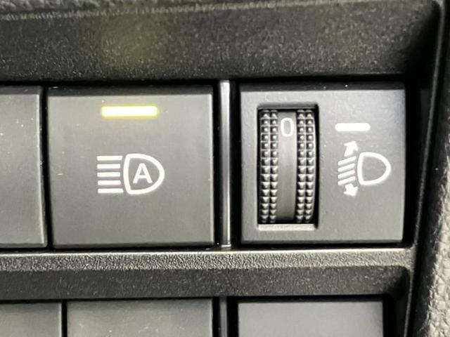 ヴォクシー S-Z 保証書/ディスプレイオーディオ+ナビ/フリップダウンモニター/衝突安全装置/両側電動スライドドア/シートヒーター/全方位モニター/車線逸脱防止支援システム/電動バックドア 衝突被害軽減システム(27枚目)