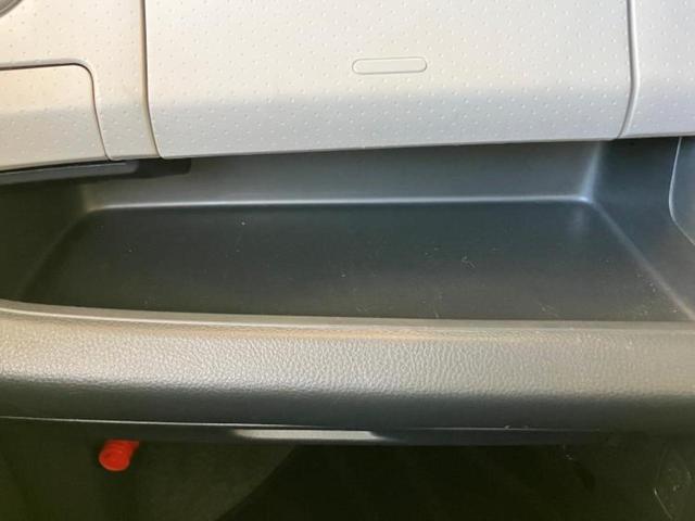 モコ S 新品タイヤ/保証書/ディスプレイオーディオ/EBD付ABS/禁煙車/エアバッグ 運転席/エアバッグ 助手席/アルミホイール 社外 14インチ/パワーウインドウ/キーレスエントリー/パワーステアリング(8枚目)