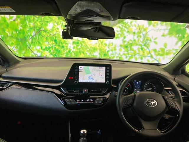 Ｃ－ＨＲ Ｇモードネロセーフティプラス３　新品タイヤ／純正エアロ／保証書／ディスプレイオーディオ８インチ／衝突安全装置／シートヒーター／全方位モニター／車線逸脱防止支援システム／シート　ハーフレザー／ドライブレコーダー　社外　全周囲カメラ（4枚目）