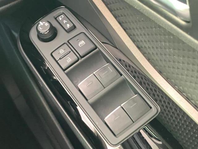 Ｃ－ＨＲ Ｇモードネロセーフティプラス３　新品タイヤ／純正エアロ／保証書／ディスプレイオーディオ８インチ／衝突安全装置／シートヒーター／全方位モニター／車線逸脱防止支援システム／シート　ハーフレザー／ドライブレコーダー　社外　全周囲カメラ（17枚目）