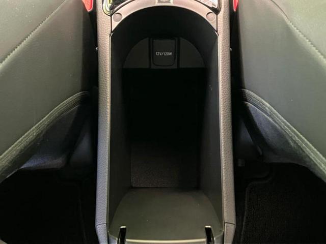 Ｃ－ＨＲ Ｇモードネロセーフティプラス３　新品タイヤ／純正エアロ／保証書／ディスプレイオーディオ８インチ／衝突安全装置／シートヒーター／全方位モニター／車線逸脱防止支援システム／シート　ハーフレザー／ドライブレコーダー　社外　全周囲カメラ（19枚目）