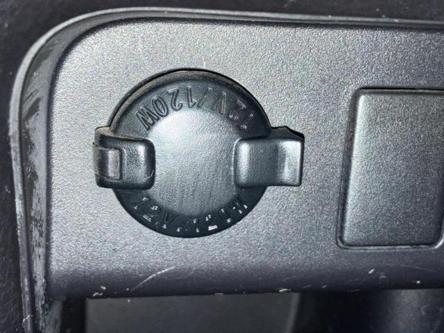 ヴォクシー ハイブリッドV 新品タイヤ/社外 SDナビ/フリップダウンモニター 社外 10.2インチ/電動スライドドア/シートヒーター 前席/パーキングアシスト バックガイド/ドライブレコーダー 社外 バックカメラ 後席モニター(17枚目)