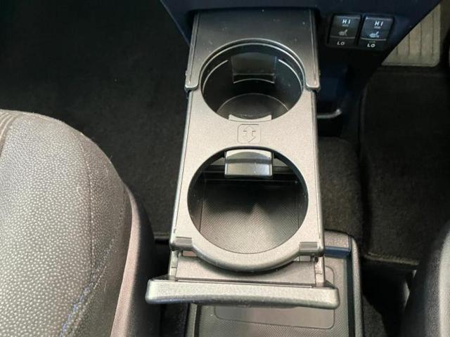 ヴォクシー ハイブリッドV 新品タイヤ/社外 SDナビ/フリップダウンモニター 社外 10.2インチ/電動スライドドア/シートヒーター 前席/パーキングアシスト バックガイド/ドライブレコーダー 社外 バックカメラ 後席モニター(23枚目)