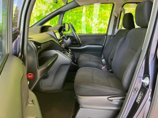 ヴォクシー ハイブリッドV 新品タイヤ/社外 SDナビ/フリップダウンモニター 社外 10.2インチ/電動スライドドア/シートヒーター 前席/パーキングアシスト バックガイド/ドライブレコーダー 社外 バックカメラ 後席モニター(32枚目)