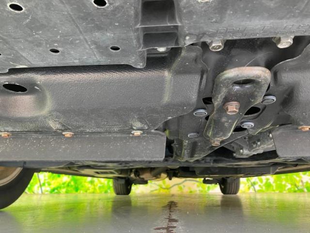 ヴォクシー ハイブリッドＶ　新品タイヤ／社外　ＳＤナビ／フリップダウンモニター　社外　１０．２インチ／電動スライドドア／シートヒーター　前席／パーキングアシスト　バックガイド／ドライブレコーダー　社外　バックカメラ　後席モニター（36枚目）