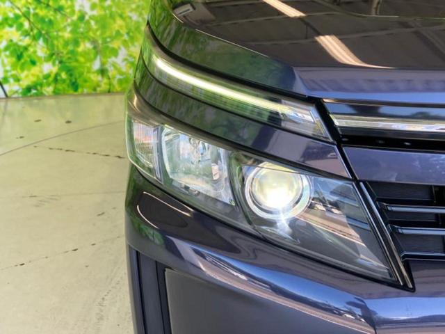 ヴォクシー ハイブリッドV 新品タイヤ/社外 SDナビ/フリップダウンモニター 社外 10.2インチ/電動スライドドア/シートヒーター 前席/パーキングアシスト バックガイド/ドライブレコーダー 社外 バックカメラ 後席モニター(43枚目)