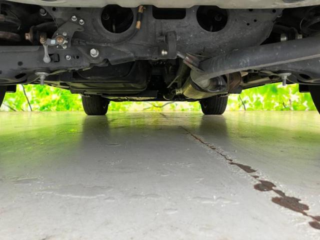 ハリアー プレミアム　新品タイヤ／社外　ＳＤナビ／車線逸脱防止支援システム／シート　ハーフレザー／電動バックドア／ヘッドランプ　ＨＩＤ／Ｂｌｕｅｔｏｏｔｈ接続／ＥＴＣ／ＥＢＤ付ＡＢＳ／横滑り防止装置　バックカメラ（34枚目）