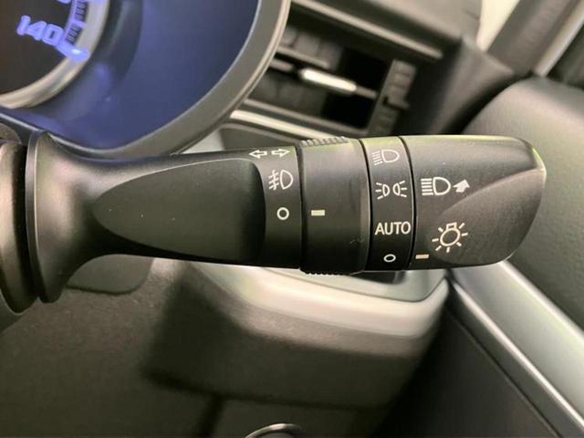 ＷＥＣＡＲＳでは各商談席に大型モニターをご用意しております！見やすい大画面でゆったりと全国の在庫をご覧いただけます！是非ご来店お待ちしております！