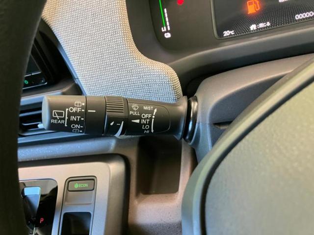 フリード eHEVエアー 保証書/純正 8インチ ナビ/ホンダセンシング/両側電動スライドドア/車線逸脱防止支援システム/登録済未使用車/ヘッドランプ LED/Bluetooth接続/EBD付ABS/横滑り防止装置 禁煙車(26枚目)