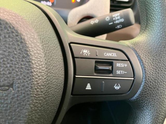 フリード eHEVエアー 保証書/純正 8インチ ナビ/ホンダセンシング/両側電動スライドドア/車線逸脱防止支援システム/登録済未使用車/ヘッドランプ LED/Bluetooth接続/EBD付ABS/横滑り防止装置 禁煙車(29枚目)