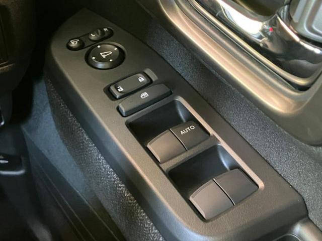 N-BOXカスタム ヒョウジュン 保証書/純正 8インチ ナビ/ホンダセンシング/電動スライドドア/シートヒーター 前席/車線逸脱防止支援システム/パーキングアシスト バックガイド/登録済未使用車/ヘッドランプ LED バックカメラ(18枚目)