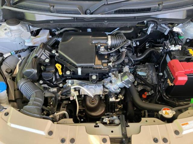 スイフト ＸＧ　保証書／ディスプレイオーディオ９インチ／セーフティサポート（スズキ）／シートヒーター／車線逸脱防止支援システム／ヘッドランプ　ＬＥＤ／Ｂｌｕｅｔｏｏｔｈ接続／ＥＢＤ付ＡＢＳ／横滑り防止装置　禁煙車（36枚目）