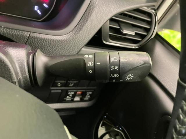 ノア Siダブルバイビー2 新品タイヤ/保証書/純正 SDナビ/トヨタセーフティセンス/両側電動スライドドア/車線逸脱防止支援システム/シート ハーフレザー/ドライブレコーダー 前後/ヘッドランプ LED/USBジャック 禁煙車(26枚目)