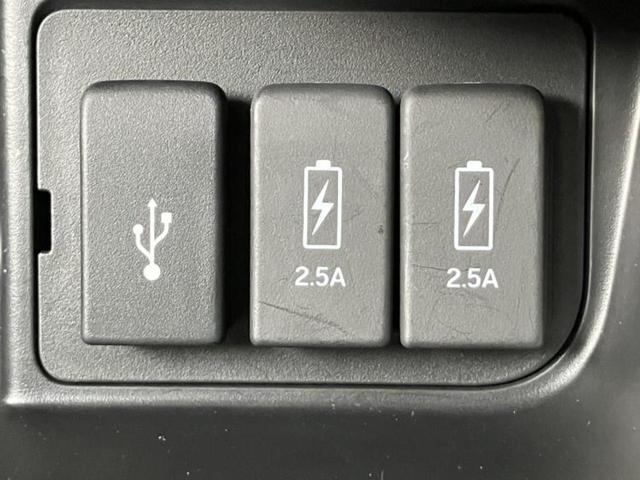 Ｎ－ＢＯＸカスタム Ｌ・ターボスタイルプラスブラック　新品タイヤ／保証書／純正　８インチ　ＳＤナビ／ホンダセンシング／両側電動スライドドア／シートヒーター／車線逸脱防止支援システム／シート　ハーフレザー／ドライブレコーダー　純正／ヘッドランプ　ＬＥＤ（13枚目）