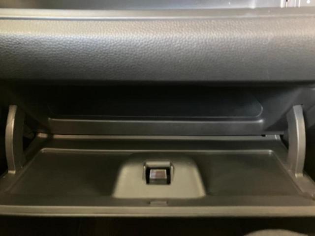 Ｎ－ＢＯＸカスタム Ｌ・ターボスタイルプラスブラック　新品タイヤ／保証書／純正　８インチ　ＳＤナビ／ホンダセンシング／両側電動スライドドア／シートヒーター／車線逸脱防止支援システム／シート　ハーフレザー／ドライブレコーダー　純正／ヘッドランプ　ＬＥＤ（19枚目）