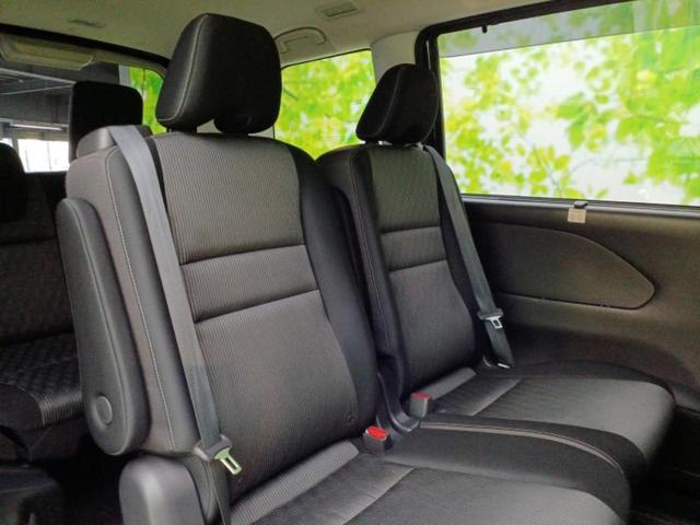 セレナ ｅパワーハイウェイスターＶ　新品タイヤ／保証書／純正　１０インチ　メモリーナビ／フリップダウンモニター　純正　１１インチ／エマージェンシーブレーキ／ハンズフリー両側電動スライドドア／アラウンドビューモニター　衝突被害軽減システム（5枚目）