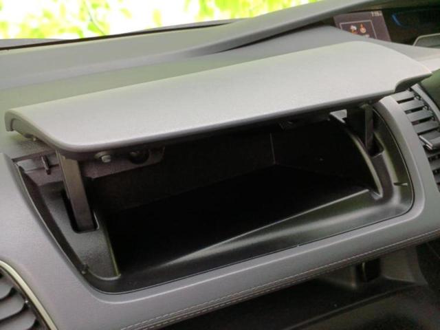 セレナ ｅパワーハイウェイスターＶ　新品タイヤ／保証書／純正　１０インチ　メモリーナビ／フリップダウンモニター　純正　１１インチ／エマージェンシーブレーキ／ハンズフリー両側電動スライドドア／アラウンドビューモニター　衝突被害軽減システム（41枚目）