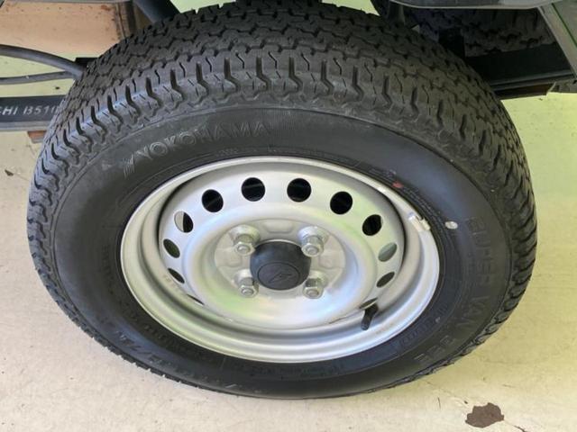 ハイゼットトラック スタンダード　新品タイヤ／保証書／スマートアシスト（トヨタ・ダイハツ）／車線逸脱防止支援システム／エアバッグ　運転席／エアバッグ　助手席／衝突安全ボディ／パワーステアリング／オートライト／マニュアルエアコン　記録簿（31枚目）