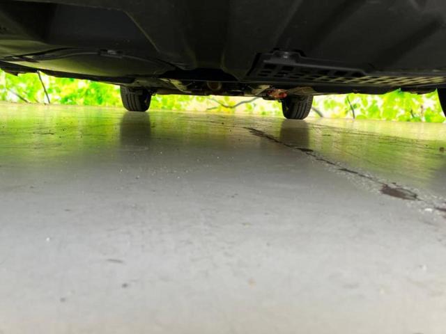 アクア Ｇ　純正　ＳＤナビ／トヨタセーフティセンス／ヘッドランプ　ＬＥＤ／ＥＴＣ／ＥＢＤ付ＡＢＳ／横滑り防止装置／アイドリングストップ／バックモニター／フルセグＴＶ／エアバッグ　運転席／エアバッグ　助手席（37枚目）