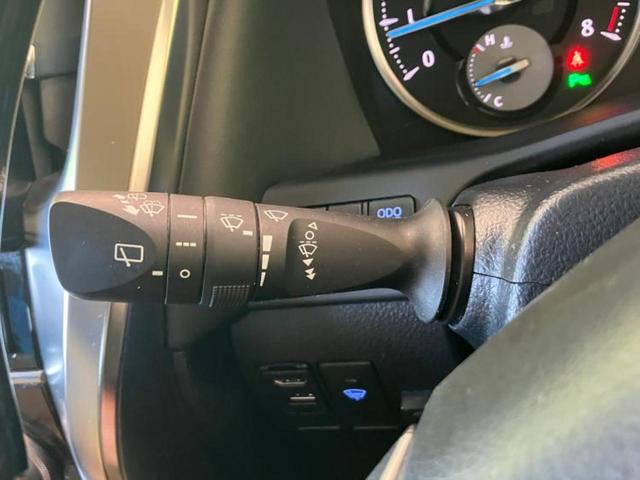 ヴェルファイア Ｘ　新品タイヤ／サンルーフ／保証書／純正　１０インチ　ＳＤナビ／両側電動スライドドア／ヘッドランプ　ＬＥＤ／ＥＴＣ／ＥＢＤ付ＡＢＳ／横滑り防止装置／バックモニター／フルセグＴＶ／エアバッグ　運転席　記録簿（21枚目）