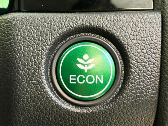 シャトル ハイブリッドＸ　新品タイヤ／純正　ＳＤナビ／衝突安全装置／シート　ハーフレザー／ヘッドランプ　ＬＥＤ／Ｂｌｕｅｔｏｏｔｈ接続／ＥＴＣ／ＥＢＤ付ＡＢＳ／横滑り防止装置／アイドリングストップ／バックモニター　バックカメラ（14枚目）