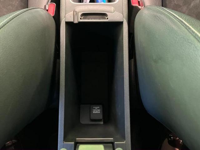 シャトル ハイブリッドＸ　新品タイヤ／純正　ＳＤナビ／衝突安全装置／シート　ハーフレザー／ヘッドランプ　ＬＥＤ／Ｂｌｕｅｔｏｏｔｈ接続／ＥＴＣ／ＥＢＤ付ＡＢＳ／横滑り防止装置／アイドリングストップ／バックモニター　バックカメラ（19枚目）