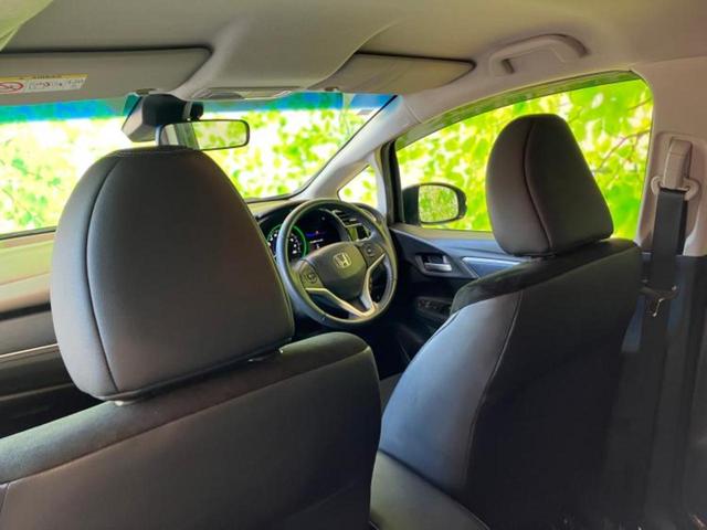 シャトル ハイブリッドＸ　新品タイヤ／純正　ＳＤナビ／衝突安全装置／シート　ハーフレザー／ヘッドランプ　ＬＥＤ／Ｂｌｕｅｔｏｏｔｈ接続／ＥＴＣ／ＥＢＤ付ＡＢＳ／横滑り防止装置／アイドリングストップ／バックモニター　バックカメラ（32枚目）