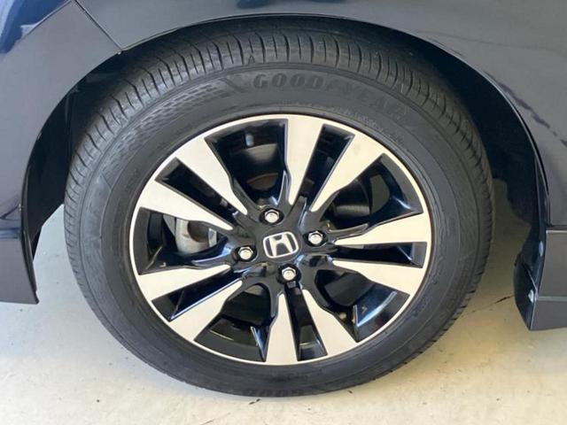 シャトル ハイブリッドＸ　新品タイヤ／純正　ＳＤナビ／衝突安全装置／シート　ハーフレザー／ヘッドランプ　ＬＥＤ／Ｂｌｕｅｔｏｏｔｈ接続／ＥＴＣ／ＥＢＤ付ＡＢＳ／横滑り防止装置／アイドリングストップ／バックモニター　バックカメラ（39枚目）