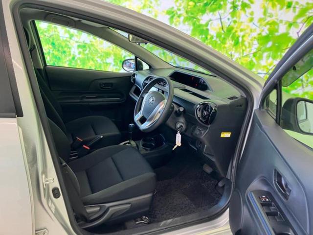 アクア Ｓ　新品タイヤ／保証書／社外　ＳＤナビ／ＥＢＤ付ＡＢＳ／横滑り防止装置／アイドリングストップ／ワンセグＴＶ／エアバッグ　運転席／エアバッグ　助手席／キーレスエントリー／オートエアコン／パワーステアリング（14枚目）