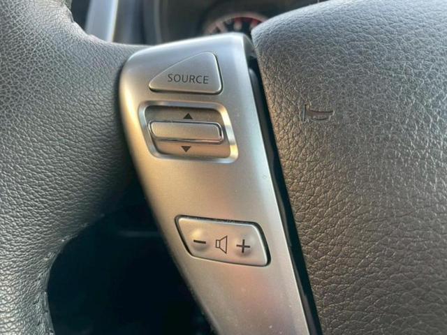 ノート メダリスト　新品タイヤ／純正　ＳＤナビ／エマージェンシーブレーキ／アラウンドビューモニター／車線逸脱防止支援システム／シート　ハーフレザー／パーキングアシスト　バックガイド／ドライブレコーダー　純正　全周囲カメラ（18枚目）